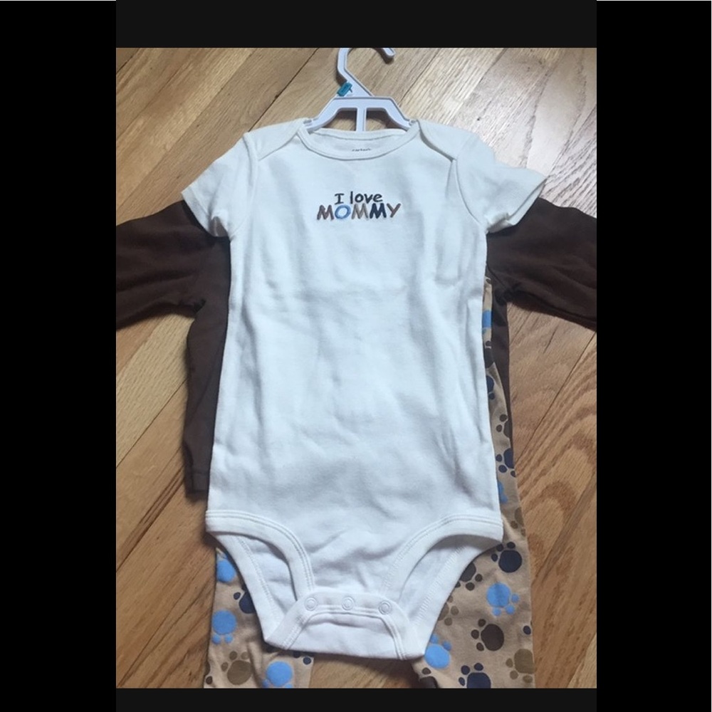 ➡️2/$25!⬅️ NWT! Carters 3 piece set !